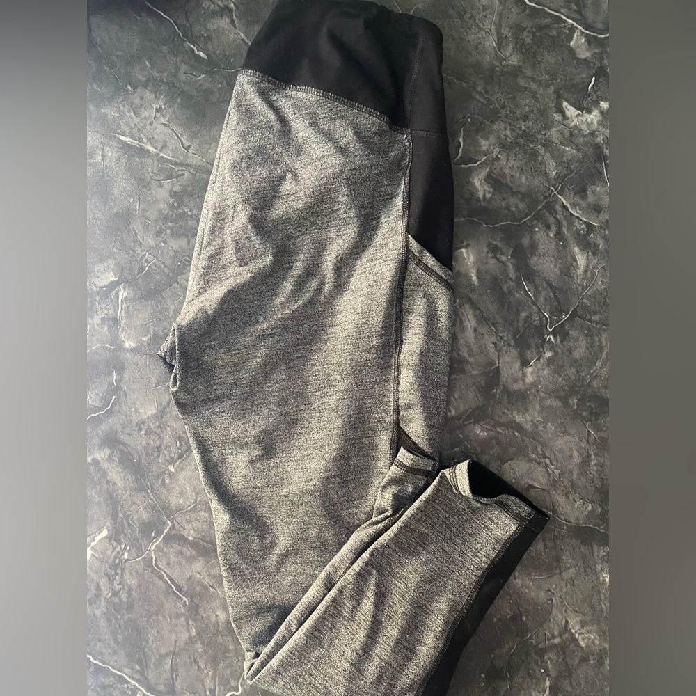 Torrid Pocket Leggings Size 1